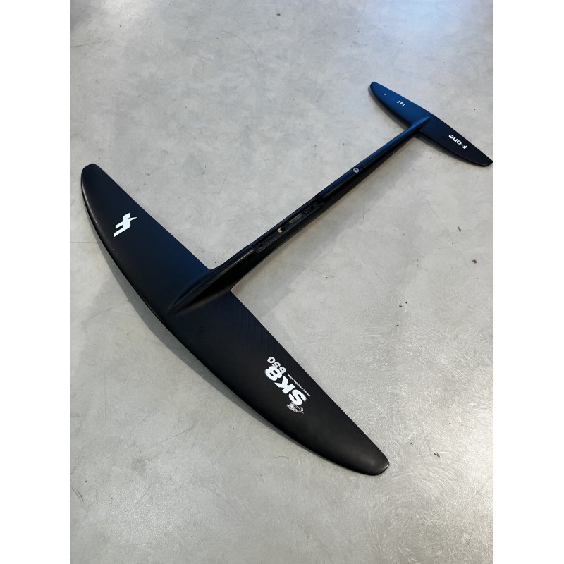 F-ONE SK8 V2 650 + STAB  OCCASION